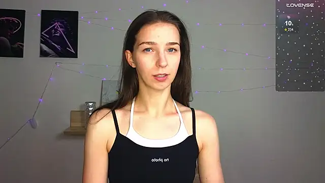 Snapshot of Made_for_Love chatting on 10, 9, 2025 Made for Love online show from 10, 9, 2025