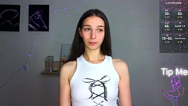 Snapshot of Made_for_Love chatting on 13, 9, 2025 Made for Love online show from 13, 9, 2025