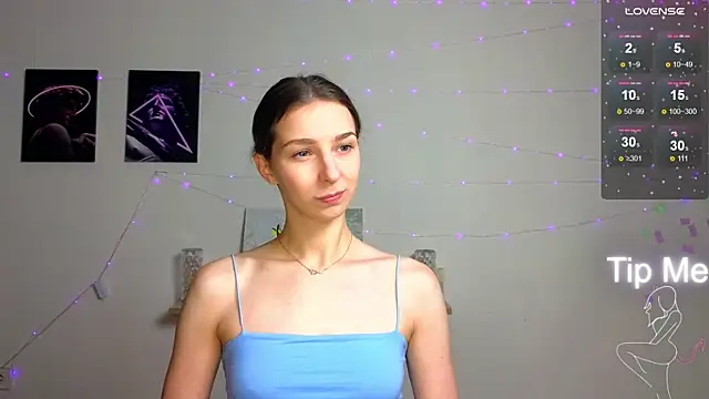 Snapshot of Made_for_Love chatting on 20, 10, 2025 Made for Love online show from 20, 10, 2025