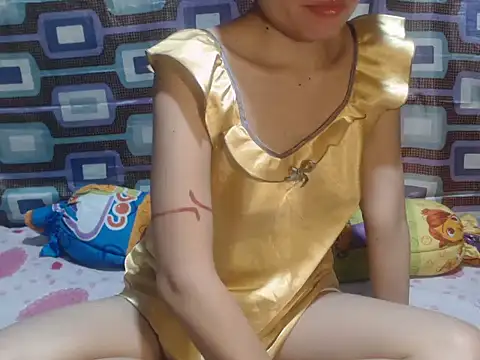 Snapshot of UrKitty_lover18 chatting on 19, 4, 2026 UrKitty lover18 online show from 19, 4, 2026