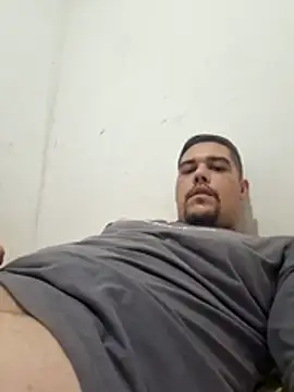 Snapshot of feehzungi0000 chatting on 20, 2, 2026 feehzungi0000 online show from 20, 2, 2026