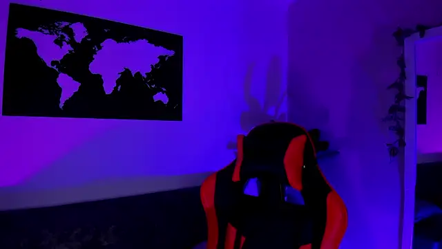 Snapshot of ZoeValencia1 chatting on 17, 9, 2025 ZoeValencia1 online show from 17, 9, 2025