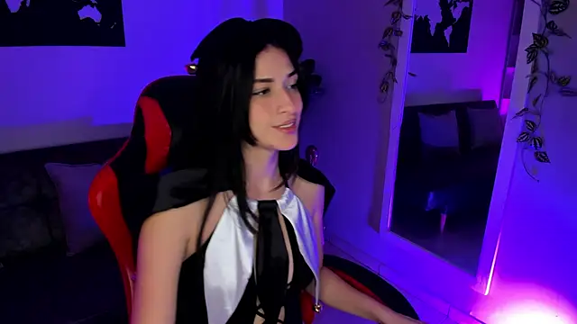 Snapshot of ZoeValencia1 chatting on 21, 10, 2025 ZoeValencia1 online show from 21, 10, 2025