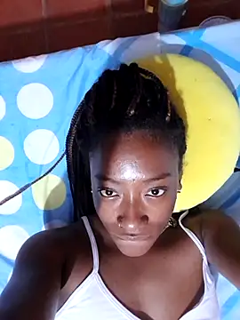 Snapshot of DarkHoneyy chatting on 13, 11, 2025 DarkHoneyy online show from 13, 11, 2025