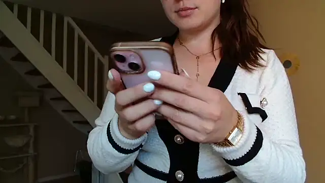 Snapshot of liloush__ chatting on 29, 9, 2025 liloush online show from 29, 9, 2025