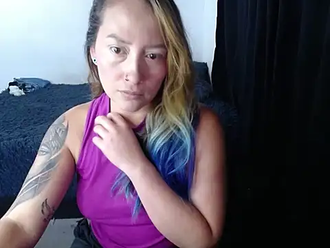 Snapshot of nath_92 chatting on 5, 10, 2025 nath 92 online show from 5, 10, 2025