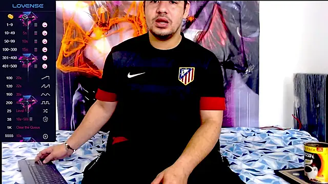 Snapshot of smith_hot29 chatting on 26, 10, 2025 smith hot29 online show from 26, 10, 2025