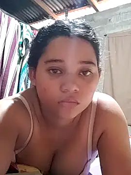 Snapshot of Violethroos chatting on 9, 10, 2025 Violethroos online show from 9, 10, 2025