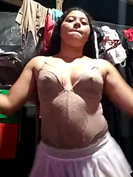 Snapshot of Violethroos chatting on 11, 11, 2025 Violethroos online show from 11, 11, 2025