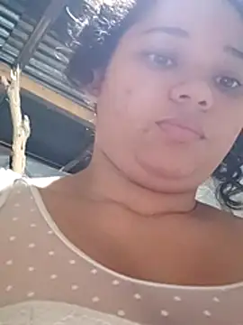 Snapshot of Violethroos chatting on 14, 11, 2025 Violethroos online show from 14, 11, 2025