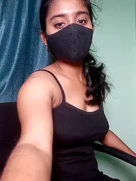 shrutee12 online show from 19, 4, 2026