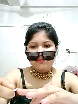 Snapshot of Nusrat-N chatting on 23, 9, 2025 Nusrat-N online show from 23, 9, 2025