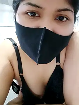 Snapshot of Nusrat-N chatting on 24, 9, 2025 Nusrat-N online show from 24, 9, 2025