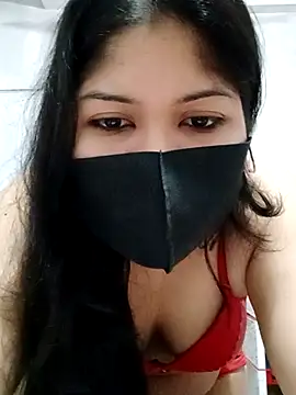 Snapshot of Nusrat-N chatting on 7, 10, 2025 Nusrat-N online show from 7, 10, 2025