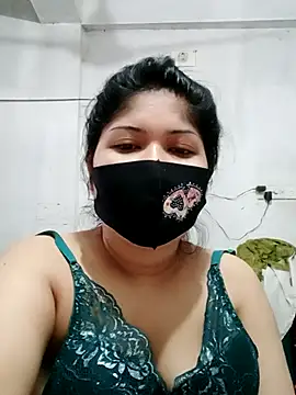 Snapshot of Nusrat-N chatting on 28, 10, 2025 Nusrat-N online show from 28, 10, 2025