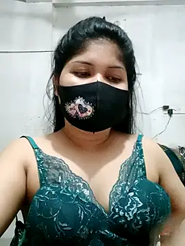 Snapshot of Nusrat-N chatting on 28, 10, 2025 Nusrat-N online show from 28, 10, 2025