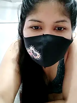 Snapshot of Nusrat-N chatting on 29, 10, 2025 Nusrat-N online show from 29, 10, 2025