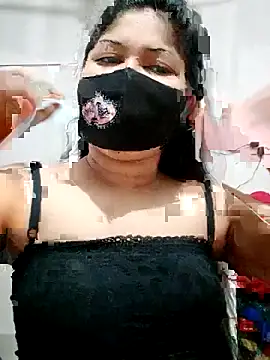 Snapshot of Nusrat-N chatting on 9, 11, 2025 Nusrat-N online show from 9, 11, 2025