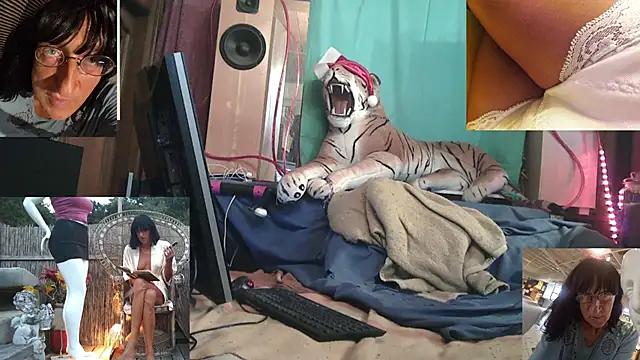 Snapshot of SissiDomination chatting on 25, 11, 2025 SissiDomination online show from 25, 11, 2025