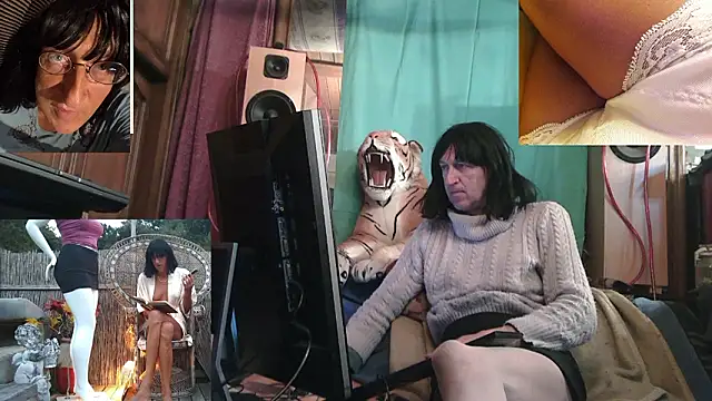 Snapshot of SissiDomination chatting on 3, 2, 2026 SissiDomination online show from 3, 2, 2026