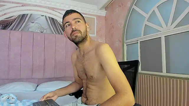 Snapshot of magnus_serket chatting on 15, 10, 2025 magnus serket online show from 15, 10, 2025