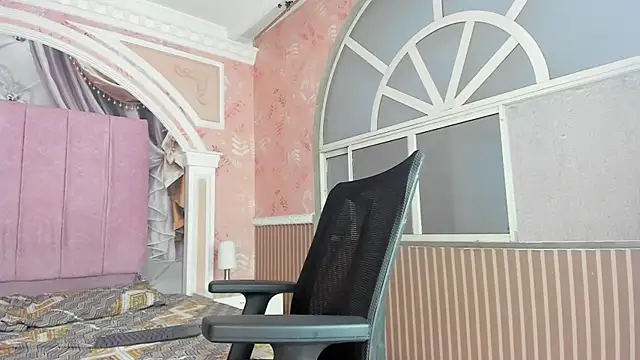 Snapshot of magnus_serket chatting on 21, 10, 2025 magnus serket online show from 21, 10, 2025