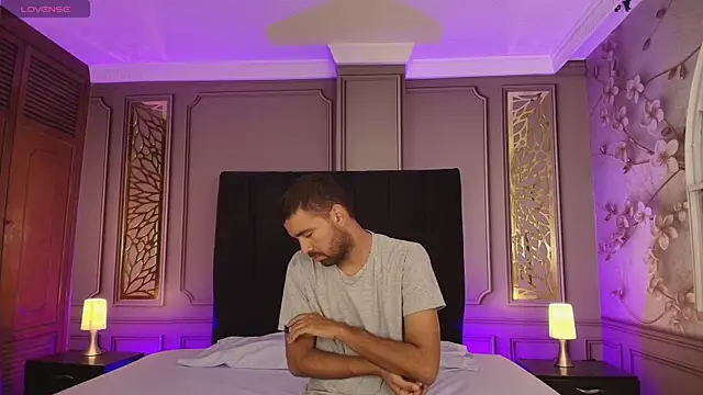 Snapshot of magnus_serket chatting on 14, 11, 2025 magnus serket online show from 14, 11, 2025