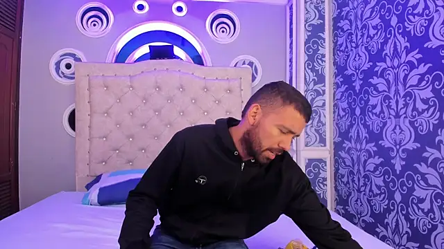 Snapshot of magnus_serket chatting on 1, 12, 2025 magnus serket online show from 1, 12, 2025