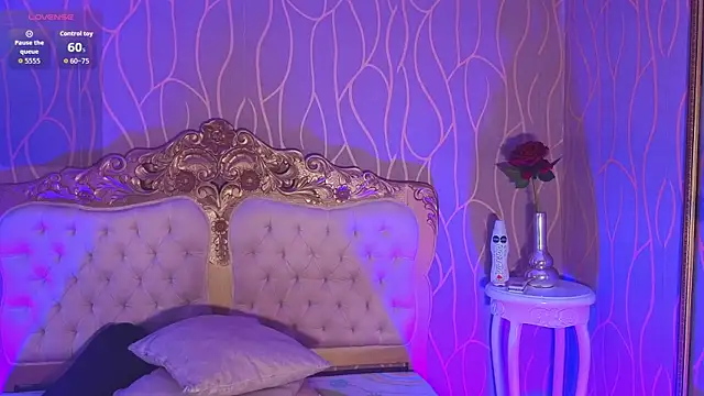 Anamonrroe online show from 7, 4, 2026