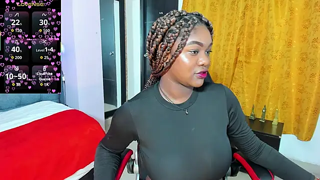 Snapshot of Keishe_ chatting on 15, 12, 2025 Keishe online show from 15, 12, 2025