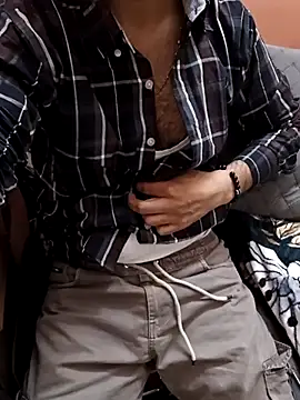 Snapshot of lust_lovee chatting on 20, 12, 2025 lust lovee online show from 20, 12, 2025