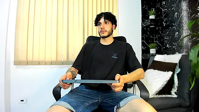 Rafael Mendezz online show from 7, 11, 2025