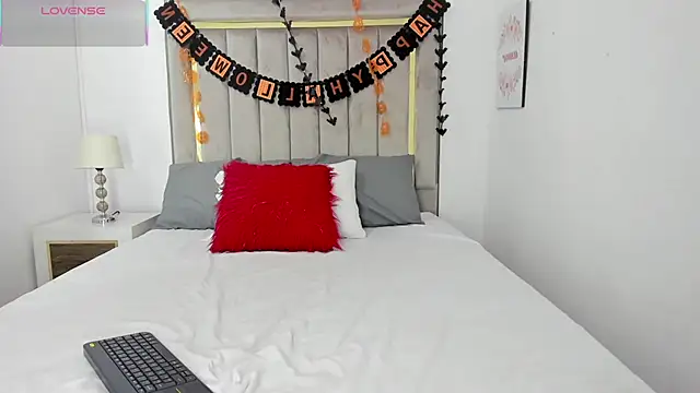 Snapshot of lapiz_lazuli12 chatting on 18, 10, 2025 lapiz lazuli12 online show from 18, 10, 2025