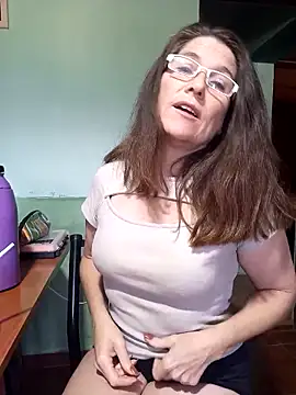Snapshot of Merida2276 chatting on 24, 9, 2025 Merida2276 online show from 24, 9, 2025