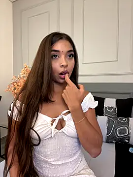 Snapshot of AnnyVega_ chatting on 2, 10, 2025 AnnyVega online show from 2, 10, 2025