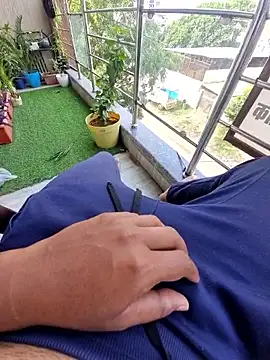 Snapshot of YoursThickDick chatting on 16, 9, 2025 YoursThickDick online show from 16, 9, 2025