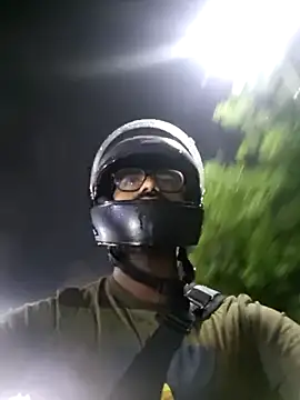 Snapshot of YoursThickDick chatting on 30, 9, 2025 YoursThickDick online show from 30, 9, 2025