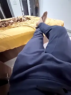 Snapshot of YoursThickDick chatting on 6, 10, 2025 YoursThickDick online show from 6, 10, 2025