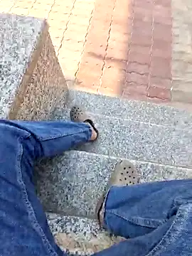 Snapshot of YoursThickDick chatting on 16, 10, 2025 YoursThickDick online show from 16, 10, 2025