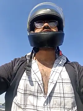 YoursThickDick online show from 14, 2, 2026