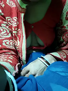 Snapshot of Shreya-couple chatting on 21, 11, 2025 Shreya-couple online show from 21, 11, 2025