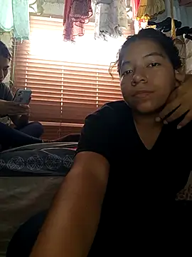 Snapshot of Aley_2025 chatting on 4, 12, 2025 Aley 2025 online show from 4, 12, 2025