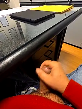 Snapshot of sonic197501 chatting on 10, 11, 2025 sonic197501 online show from 10, 11, 2025