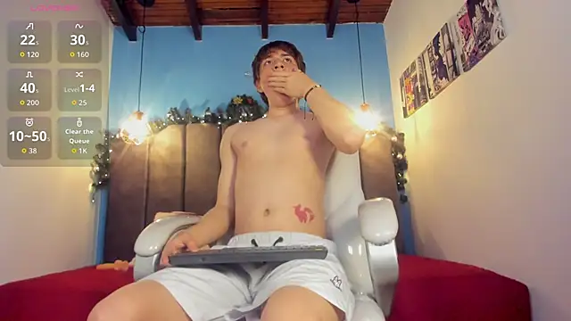 Snapshot of Oscar_and_dani chatting on 21, 11, 2025 Oscar and dani online show from 21, 11, 2025