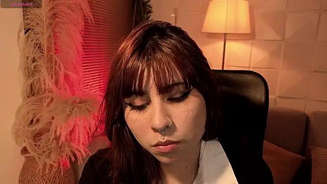 Snapshot of GaiaJoness chatting on 8, 9, 2025 GaiaJoness online show from 8, 9, 2025