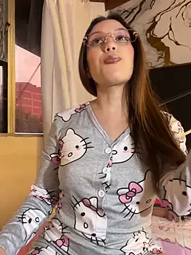 Snapshot of Harley_J_ chatting on 3, 11, 2025 Harley J online show from 3, 11, 2025