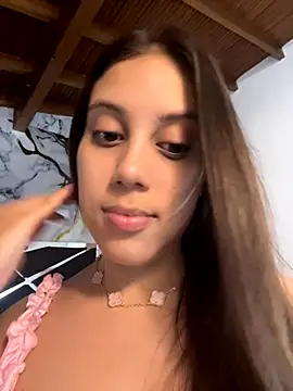 Snapshot of Harley_J_ chatting on 27, 11, 2025 Harley J online show from 27, 11, 2025