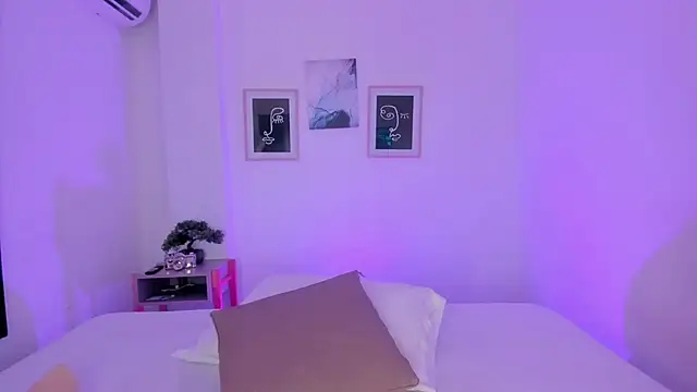 Anastasia lauren online show from 19, 3, 2026