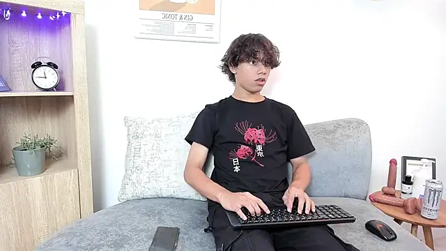 Snapshot of Honeymoon_sariel chatting on 24, 9, 2025 Honeymoon sariel online show from 24, 9, 2025