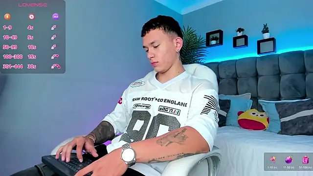 Thomas moon online show from 30, 5, 2026